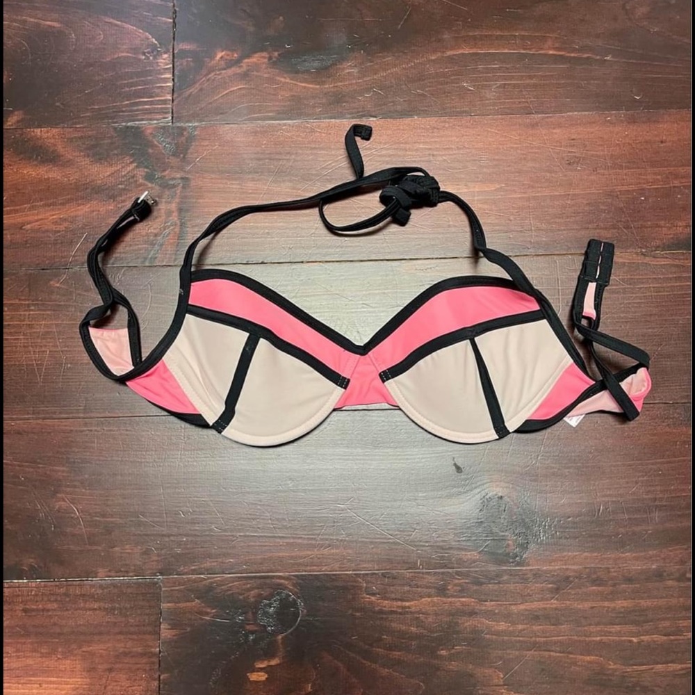Women’s string bikini top